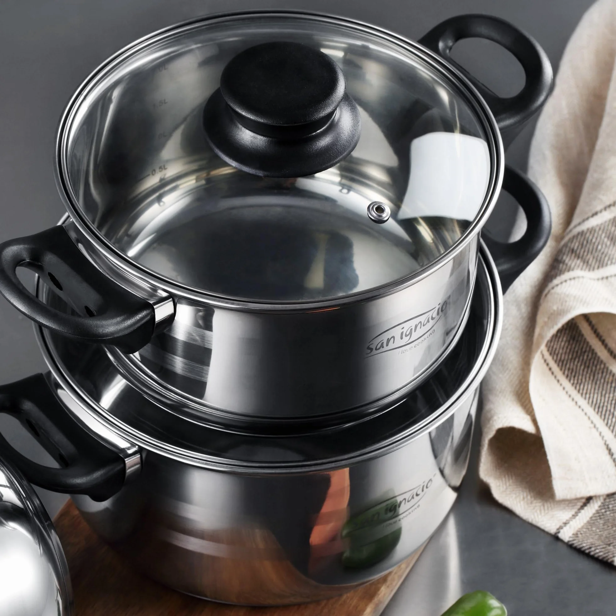 San Ignacio Premium - Batería de cocina de 3 piezas (1.6L, 2.3L, 3.3L) y Set de 3 sartenes (16-20-24 cm), aluminio prensado antiadherente, apto para todo tipo de cocinas incluido inducción, PK669