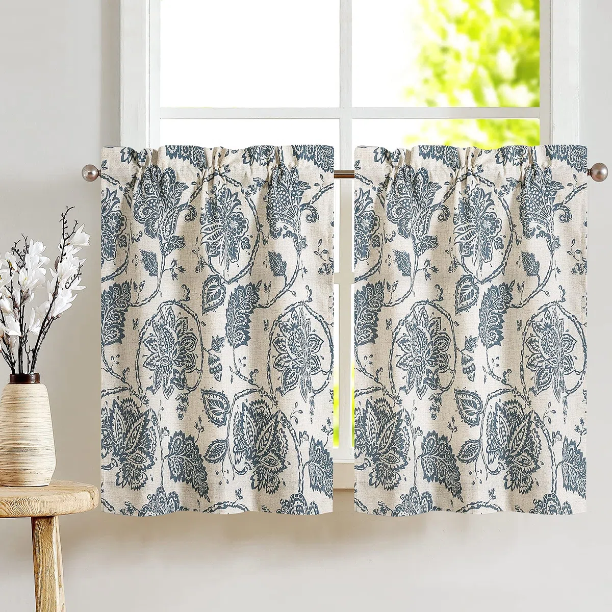 TOPICK Cortina de Cocina con Estampado de Flores Lino con Bolsillo para Varilla Translúcido Aptas para Cocina Salón Baño Lavadero y Pequeñas Ventanas Azul Juego de 2 Unidades 65 x 60 cm