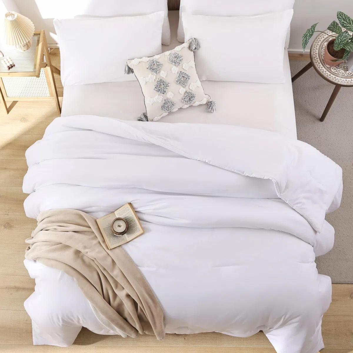 ROSGONIA Juego de edredón California King Blanco, 3 Piezas (1 edredón Bohemio Cal King y 2 Fundas de Almohada), Ropa de Cama de Hotel para Todas Las Estaciones