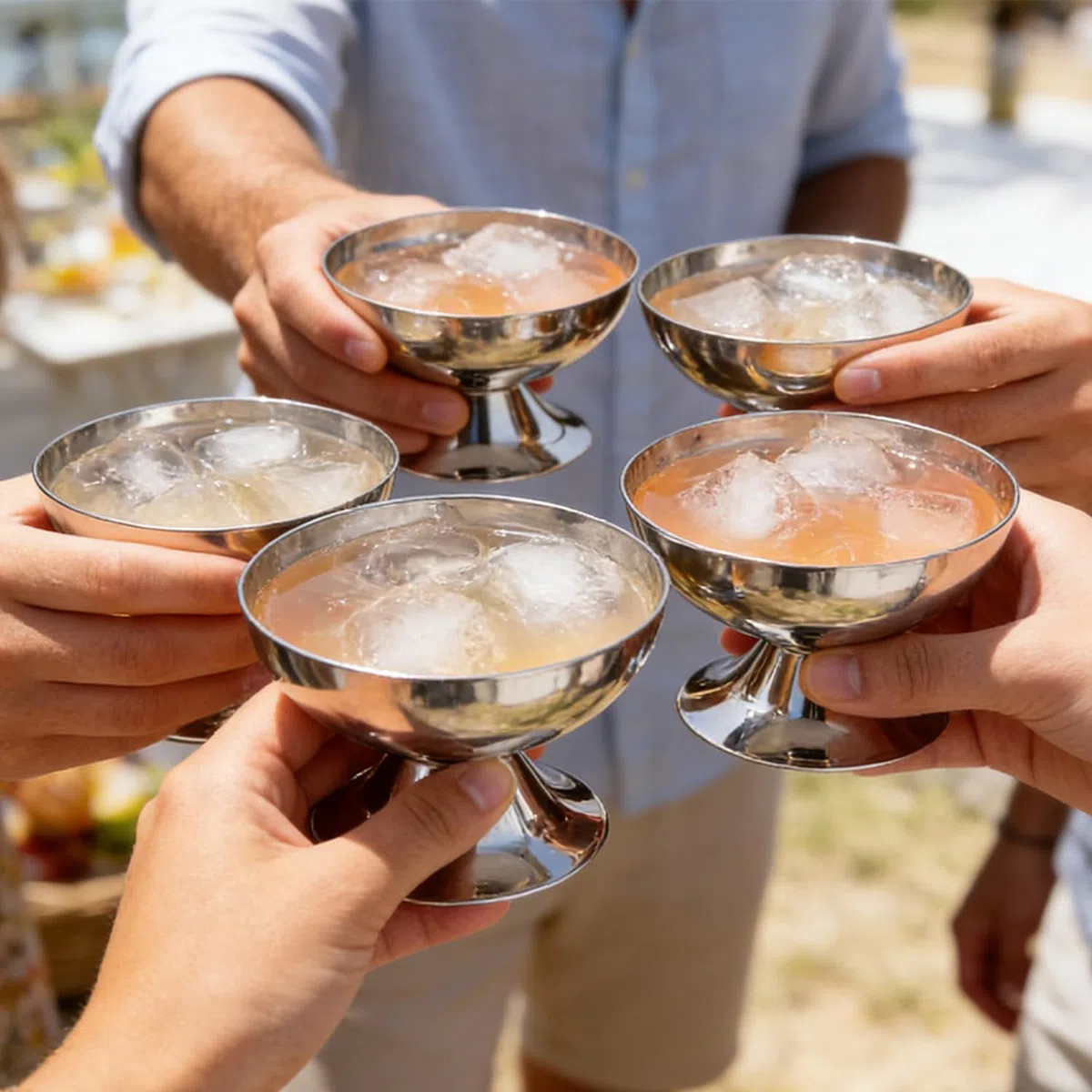 4 vasos para helados de acero inoxidable de 200 ml, cuencos de postre con pie (10 cm de diámetro) para helados, yogur, ensalada de frutas y pudines, elegantes cuencos Sundae, ideales para bodas
