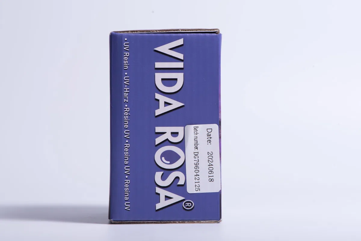 VidaRosa Kit de resina UV VIDA ROSA de 200 g, súper transparente con lámpara UV, varilla de silicona para agitar, taza medidora y almohadilla de silicona.