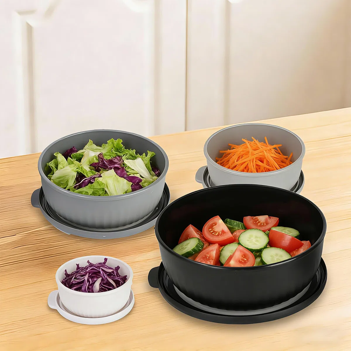VINATO Bowl 4 Piezas (0.4L/0.78L/1.4L/2.2L) TPE+PP Sin BPA - Apto Microondas, Lavavajillas y Nevera | Bowls Cocina | Ensaladera Grande Con Tapa, Negro