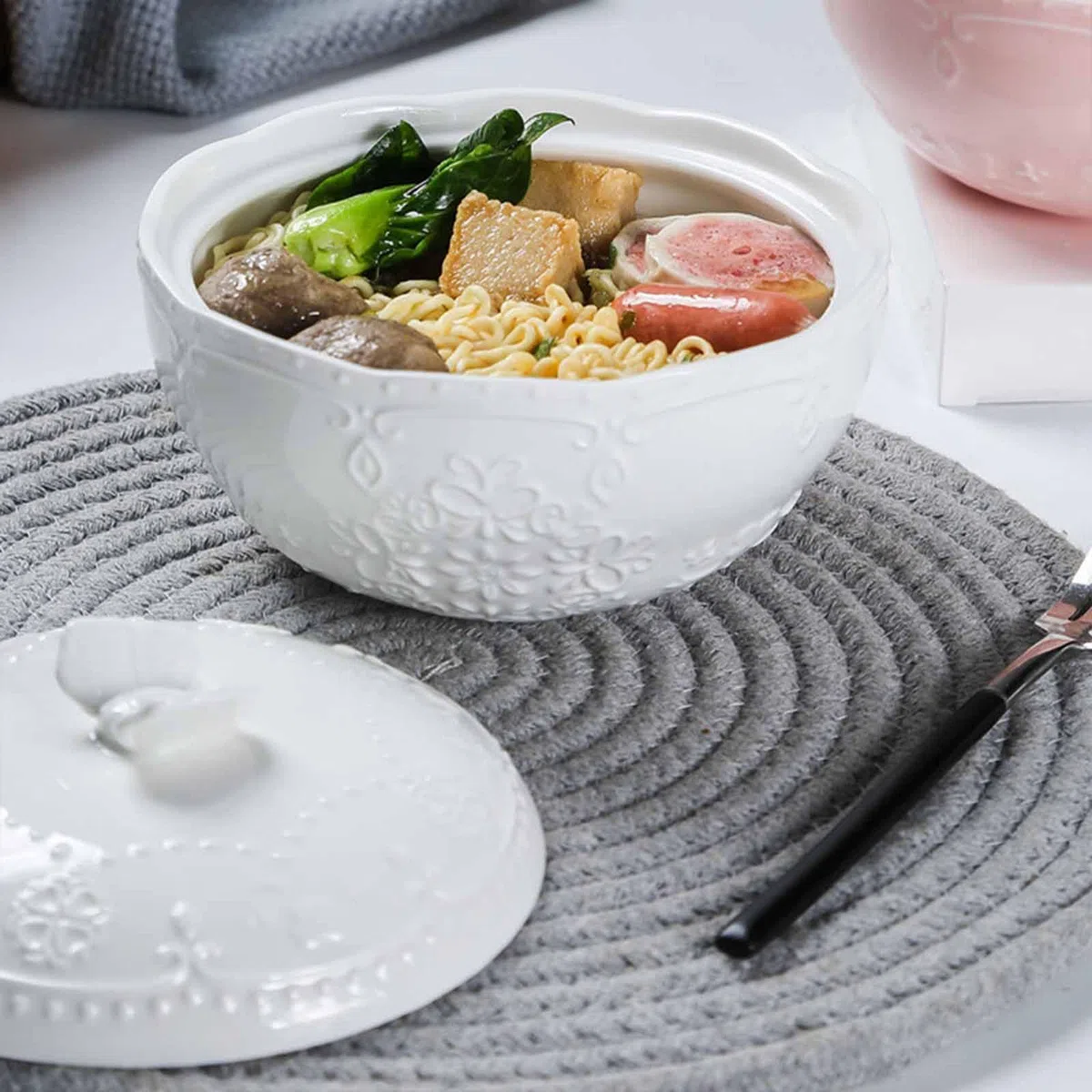 Cuenco de sopa con tapa, cuenco poco profundo, cuenco de fideos Udon, cuenco de cerámica para ramen, cuencos grandes (blanco, 24 onzas)