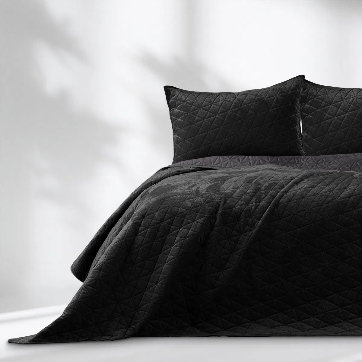 Tagesdecke 260x280 cm Negro, edredón reversible, con pespunte, terciopelo y samt Laila