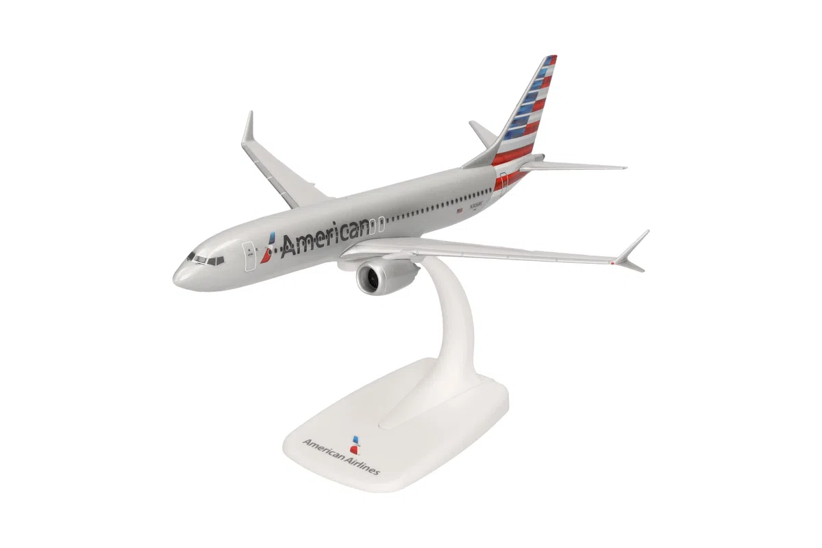 Herpa Miniatura del avión American Airlines Boeing 737 MAX 8 - N306RC - Snap-Fit, Escala 1/200, Modelo prefabricado, maqueta de colleción, modelismo, Avion con Soporte, Figura plástico
