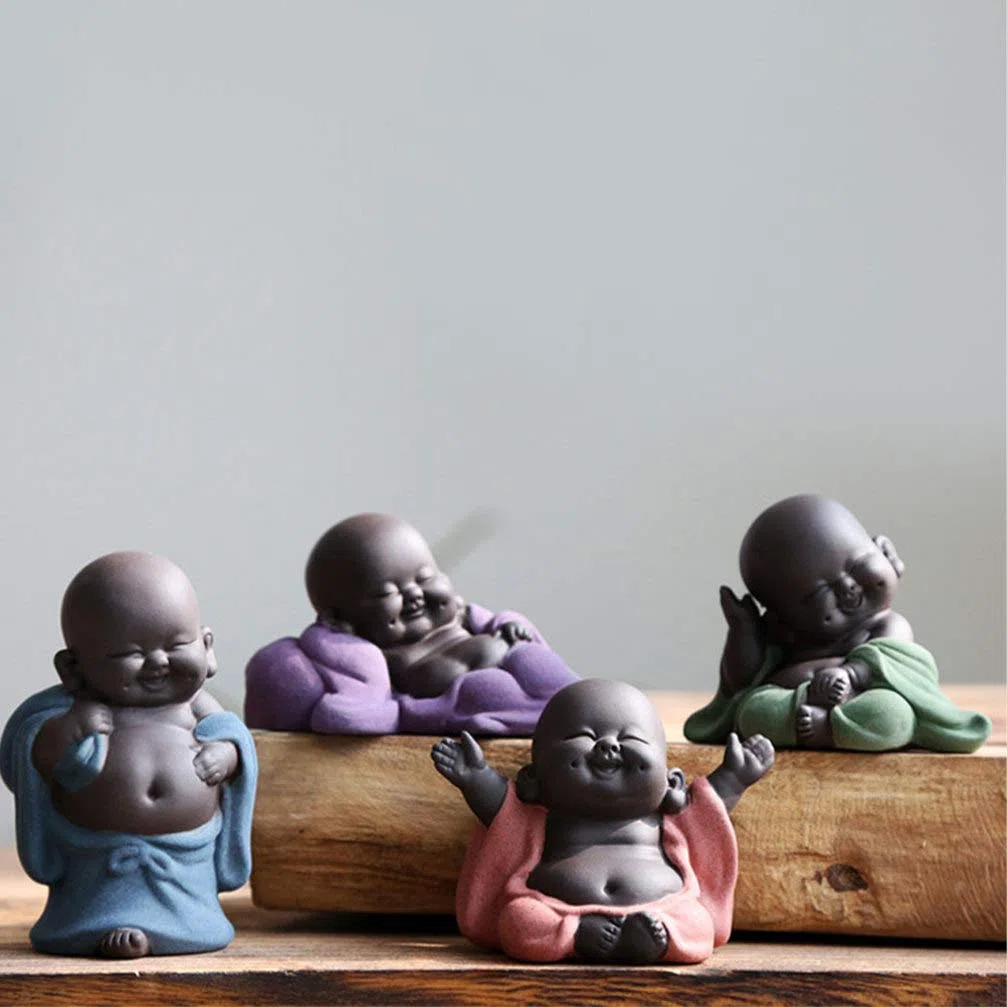 HEALLILY Estatua De Buda Maitreya De Cerámica Tallada a Mano con Base Antideslizante para Decoración del Hogar Escritorio Y Mesa De Té Figura Budista Verde Claro para Ceremonias De Té Y Regalos