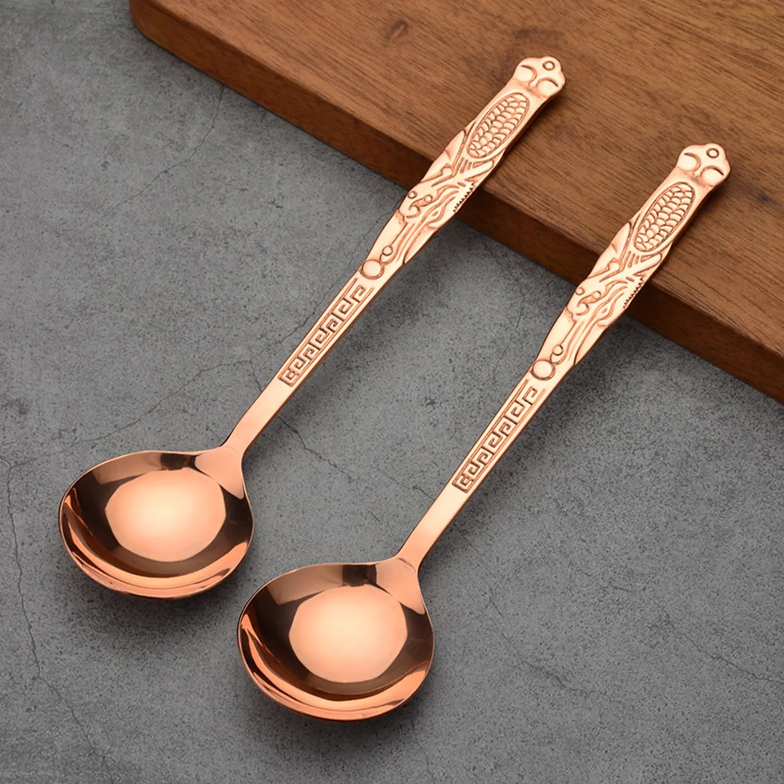 Cuchara de cobre 100 % puro, forja de 7.87 pulgadas como una cuchara de cobre con patrón retro antiguo, adecuada para cenas familiares, restaurantes, postres, pasteles, helados (1)