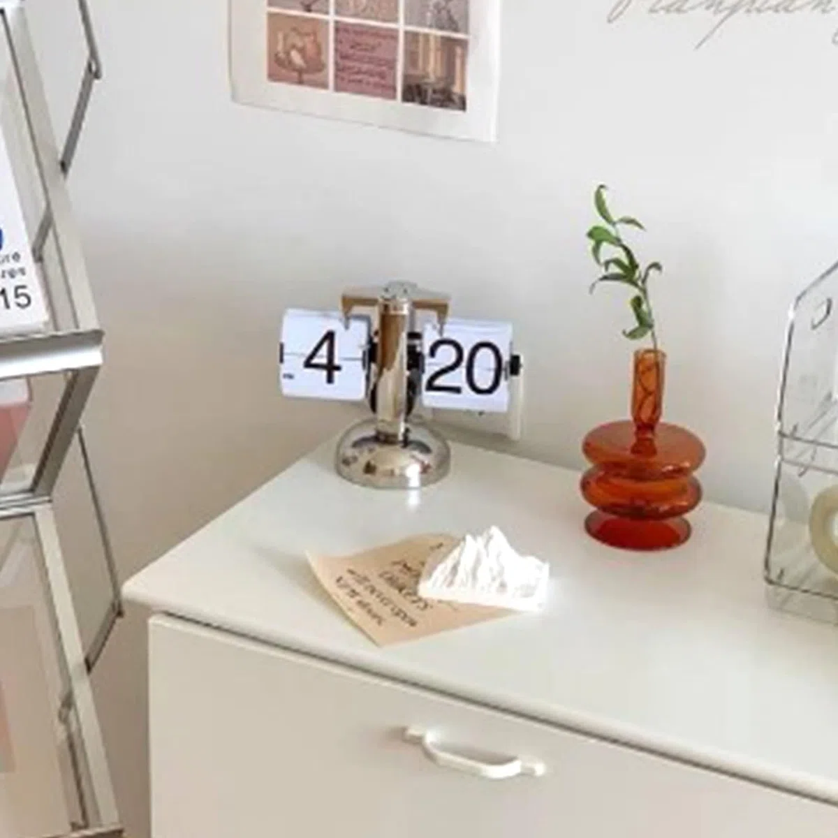 Reloj abatible Digital Retro, Reloj de Escritorio con Tapa automática, números Grandes mecánicos clásicos para el hogar, Oficina, Sala de Estar, Dormitorio, Sala de Estudio (Blanca)