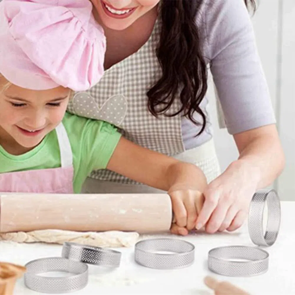 20 anillos redondos para tartas con orificios, frutas, quiches, mousses – Molde de horno 8 cm