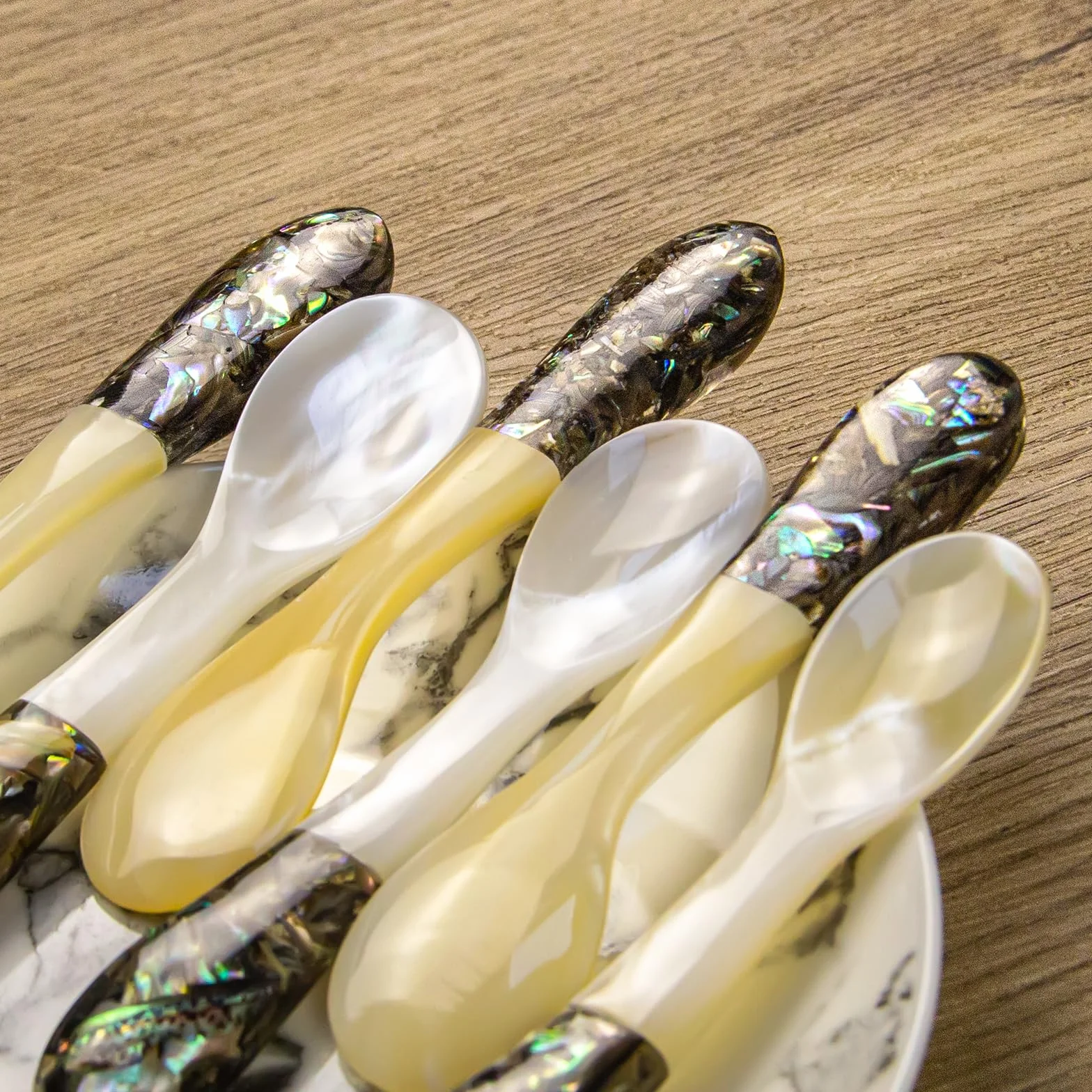 DUEBEL Juego de 6 cucharas de caviar con mango de abulón, cucharas de nácar de 4 pulgadas para servir caviar, servir huevos, vajilla para eventos de catering, decoración de mesa de restaurante