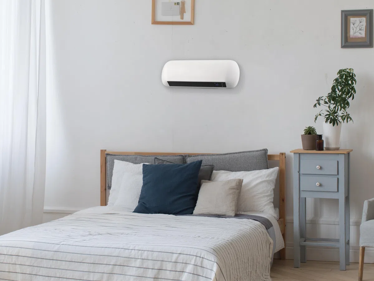 PURLINE | Calefactor Split Cerámico de Pared 2000W con Mando a Distancia HOTI M55 Purline, Tecnología de Ahorro Energético y Diseño Moderno - Calefactor Mando Distancia 2000W