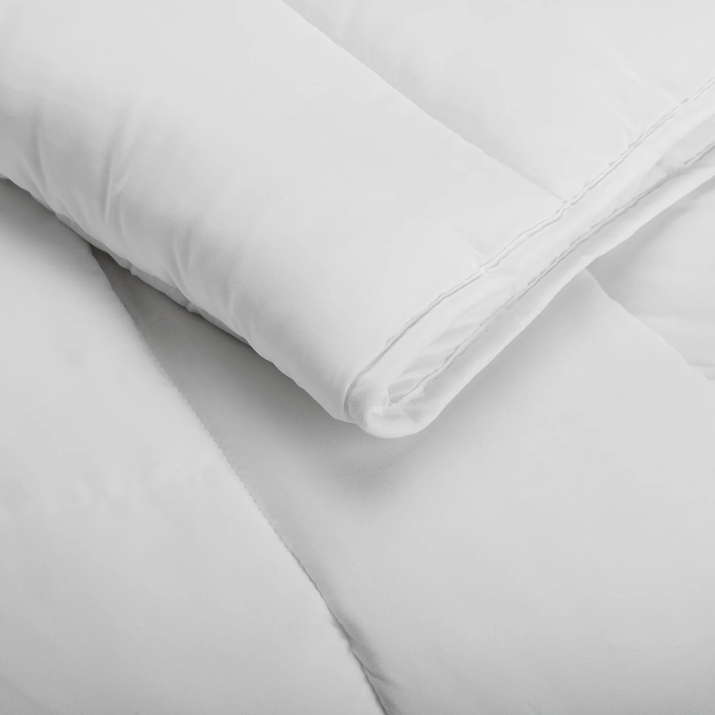 Pikolin Home - Edredón Nórdico de Fibra Invierno 400gr, Aloe Vera, Dermoprotector y Transpirable, para Piel Sensible, Relleno Cama 90 (150 x 220 cm)