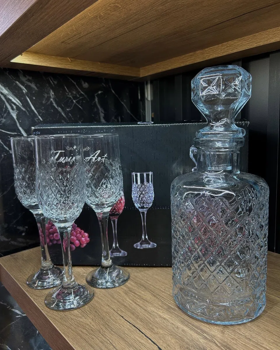 Jarra de cristal con tapa de cristal, servicio de whisky hecho a mano, jarra, botella de licor, barra de bebidas, jarra de cristal, decoración del hogar, jarra de agua, serie especial Timeless (1250
