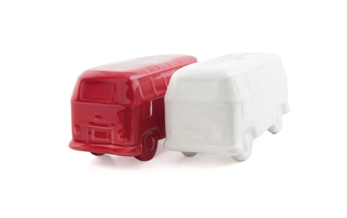 BRISA VW Collection - Volkswagen Salero y pimentero de cerámica T1 Camper Bus de 2 Piezas (Bus Clásico/Blanco y Rojo)