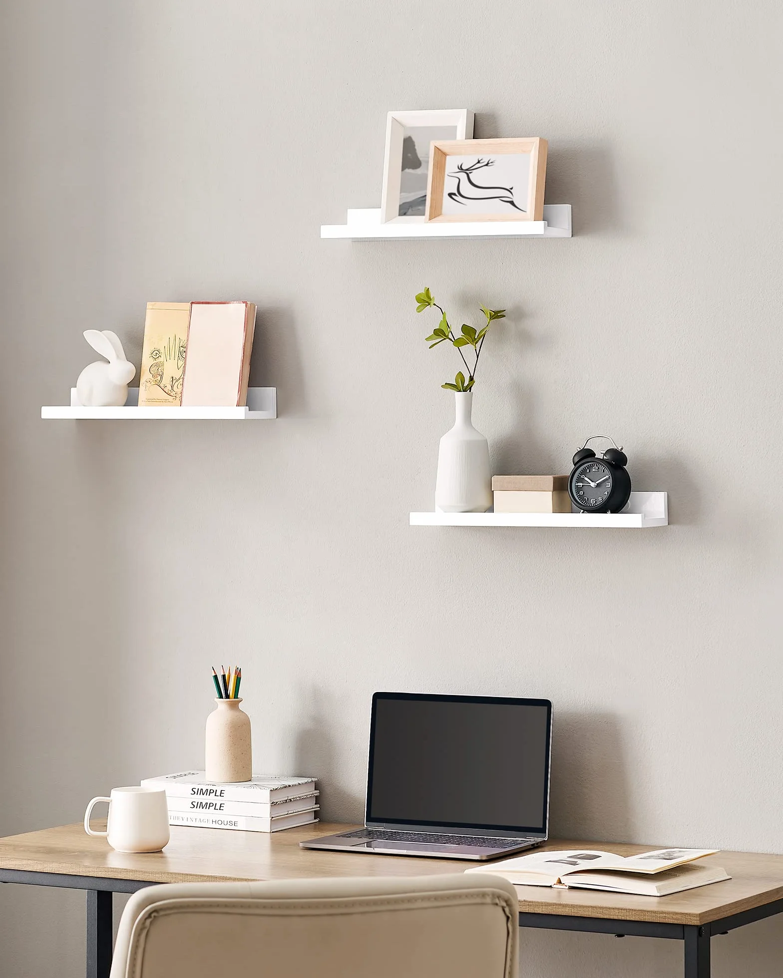 SONGMICS Estantes de Pared, Juego de 3, Estantes Flotantes, Ancho de 38 cm, Estantes Colgantes, para Marcos de Fotos y Adornos, para Salón, Oficina en Casa, Baño, Cocina, Blanco Mate LWS38WT