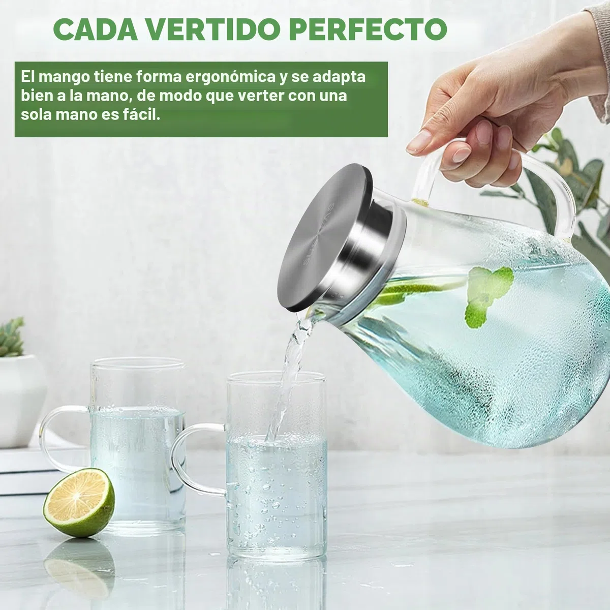 SUSTEAS Jarra de Cristal de 2,5 Litros con Tapa y Asa Ancha, Fácil de Limpiar para Frigorífico, para Agua Fría/Caliente, Té Helado, con Cepillo