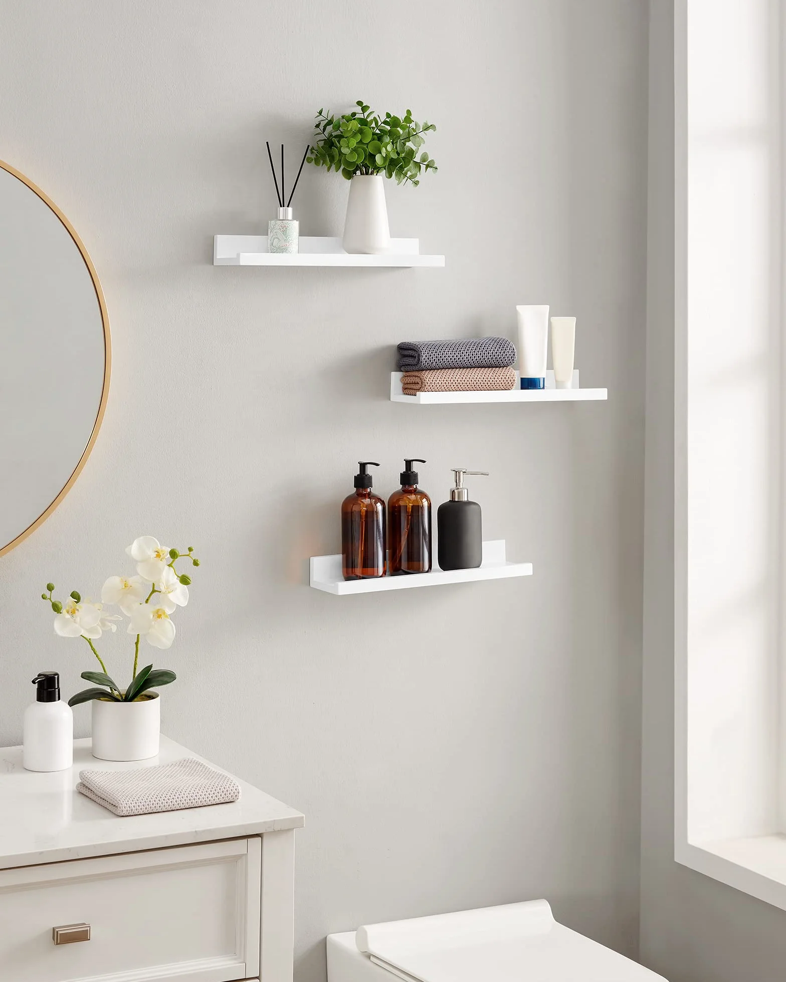 SONGMICS Estantes de Pared, Juego de 3, Estantes Flotantes, Ancho de 38 cm, Estantes Colgantes, para Marcos de Fotos y Adornos, para Salón, Oficina en Casa, Baño, Cocina, Blanco Mate LWS38WT