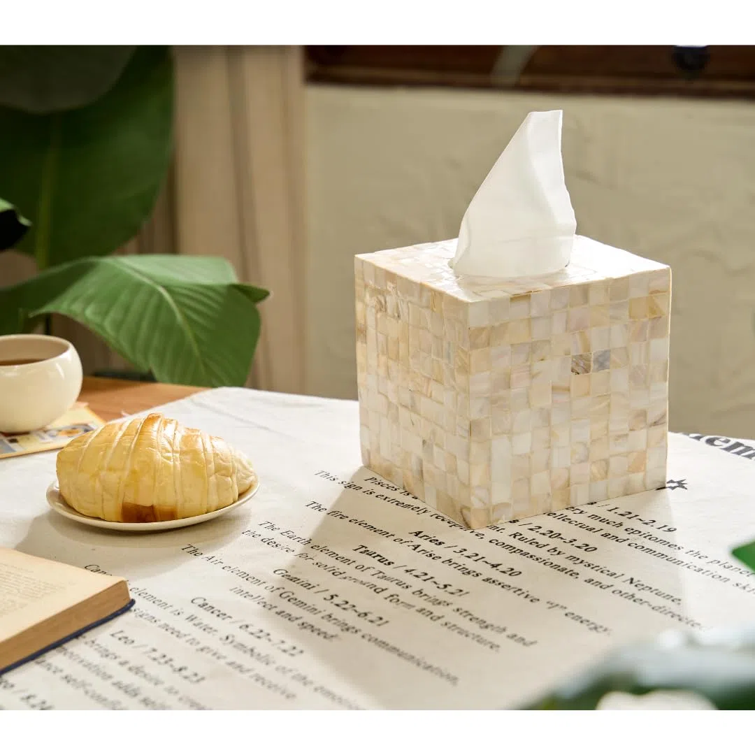 Funda para caja de pañuelos de nácar de 5.9 pulgadas, soporte cuadrado hecho a mano con parte inferior deslizante, dispensador de servilletas decorativo para baño, dormitorio, cocina, oficina