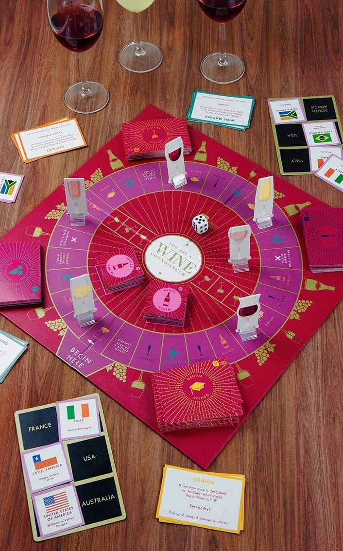 Talking Tables Juego de Mesa de Trivia con temática del Vino, Noche de Juegos, Adultos, Conocimientos Generales (Wine-Game)