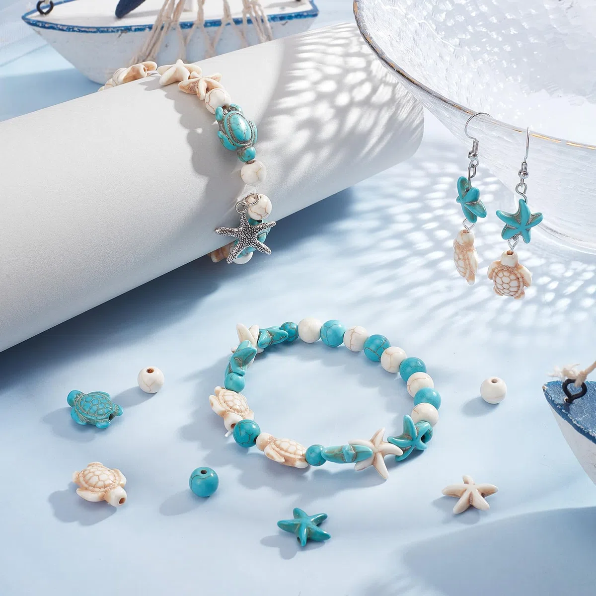 SUNNYCLUE 6 hebra 180~200 piezas Tortuga Cuenta Tortugas Encantos Estrella de Mar Blanco Azul Turquesa Sintética A Granel 8 mm Cuentas Redondas Verano Océano Mar Animal Cuentas para Bisutería